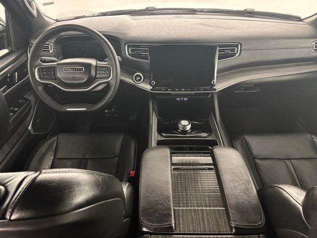 2024 Jeep Wagoneer L Series II 4x2