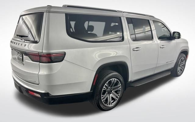 2024 Jeep Wagoneer L Series II 4x2