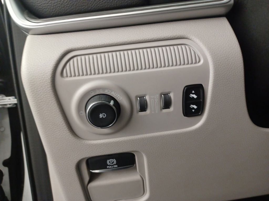 2024 Jeep Wagoneer L Series II 4x2