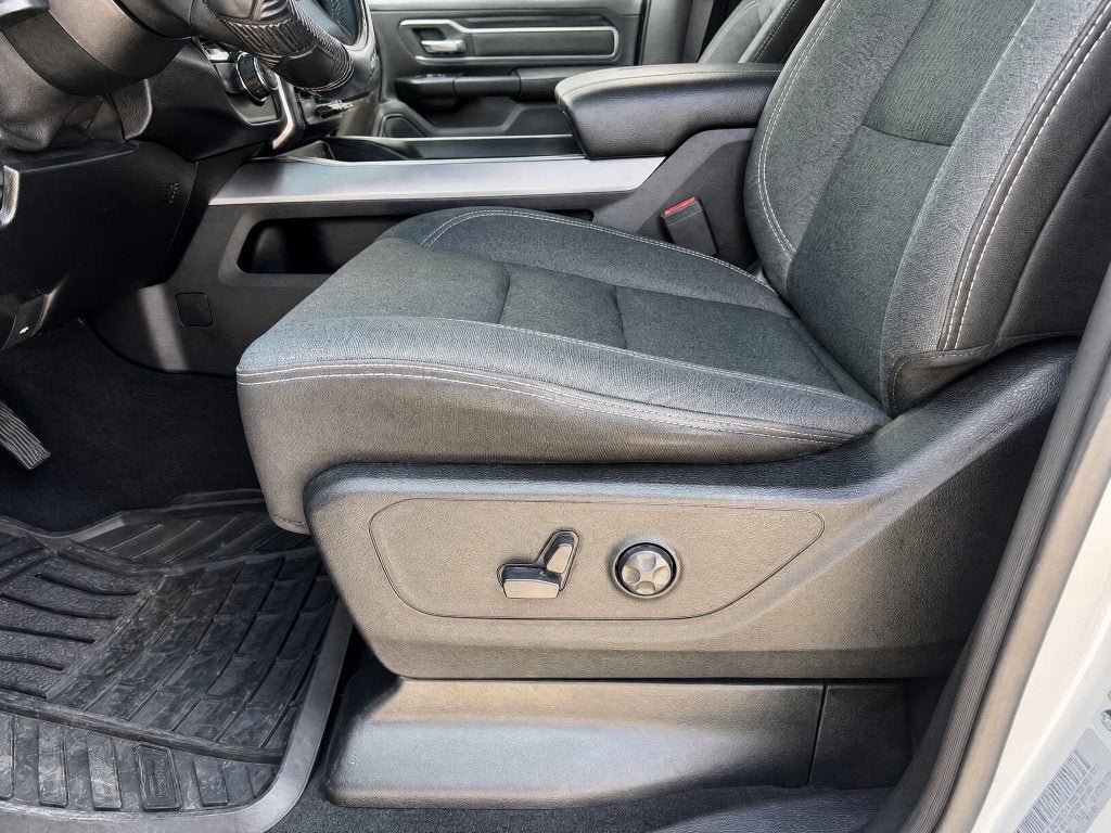 2019 RAM 1500 Big Horn/Lone Star Crew Cab 4x2 5'7' Box