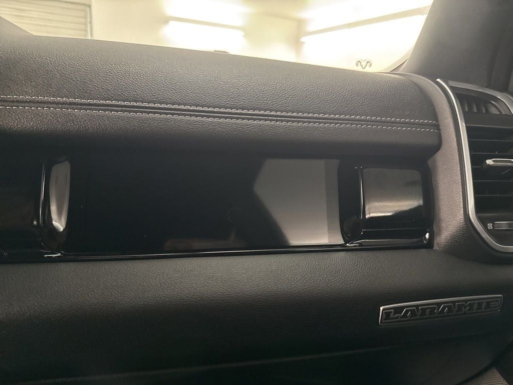 2025 RAM 1500 Laramie Crew Cab 4x2 5'7' Box