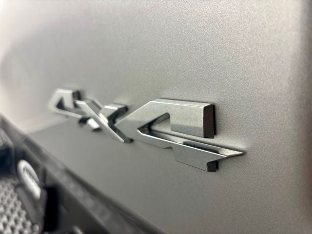 2025 RAM 1500 Laramie Crew Cab 4x4 5'7' Box