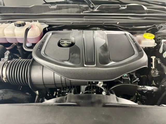 2025 RAM 1500 Laramie Crew Cab 4x4 5'7' Box