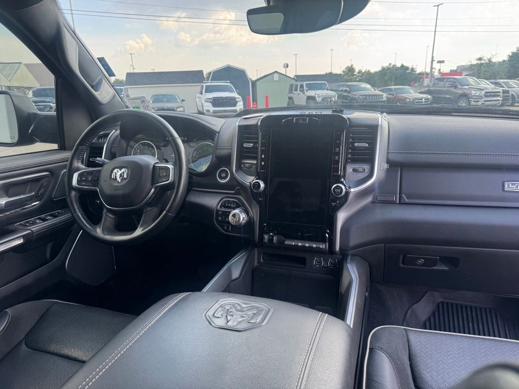 2023 RAM 1500 Laramie Crew Cab 4x4 5'7' Box