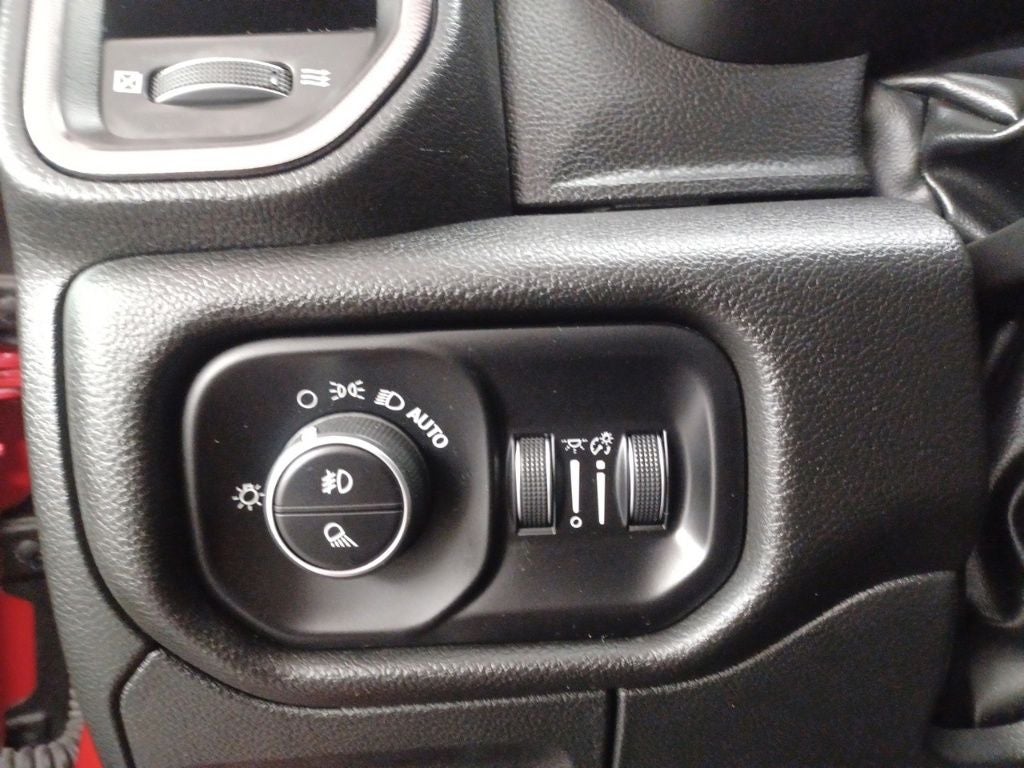 2024 RAM 1500 Rebel Crew Cab 4x4 5'7' Box