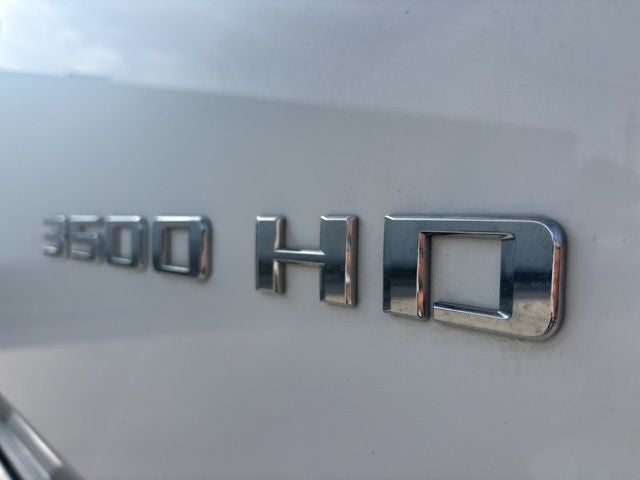 2024 Chevrolet Silverado 3500HD 4WD Crew Cab Long Bed LT