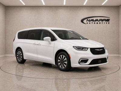 2022 Chrysler Pacifica Hybrid Touring L
