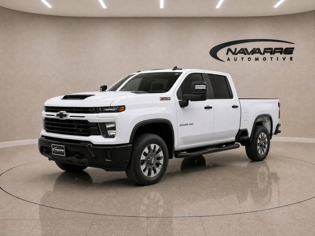 2024 Chevrolet Silverado 2500HD 4WD Crew Cab Standard Bed Custom