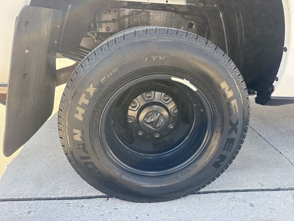 2025 RAM 3500 Tradesman Crew Cab 4x4 8' Box