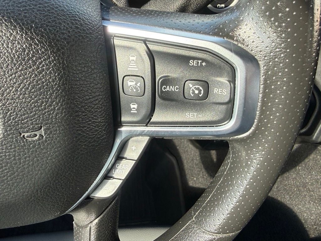 2025 RAM 3500 Tradesman Crew Cab 4x4 8' Box