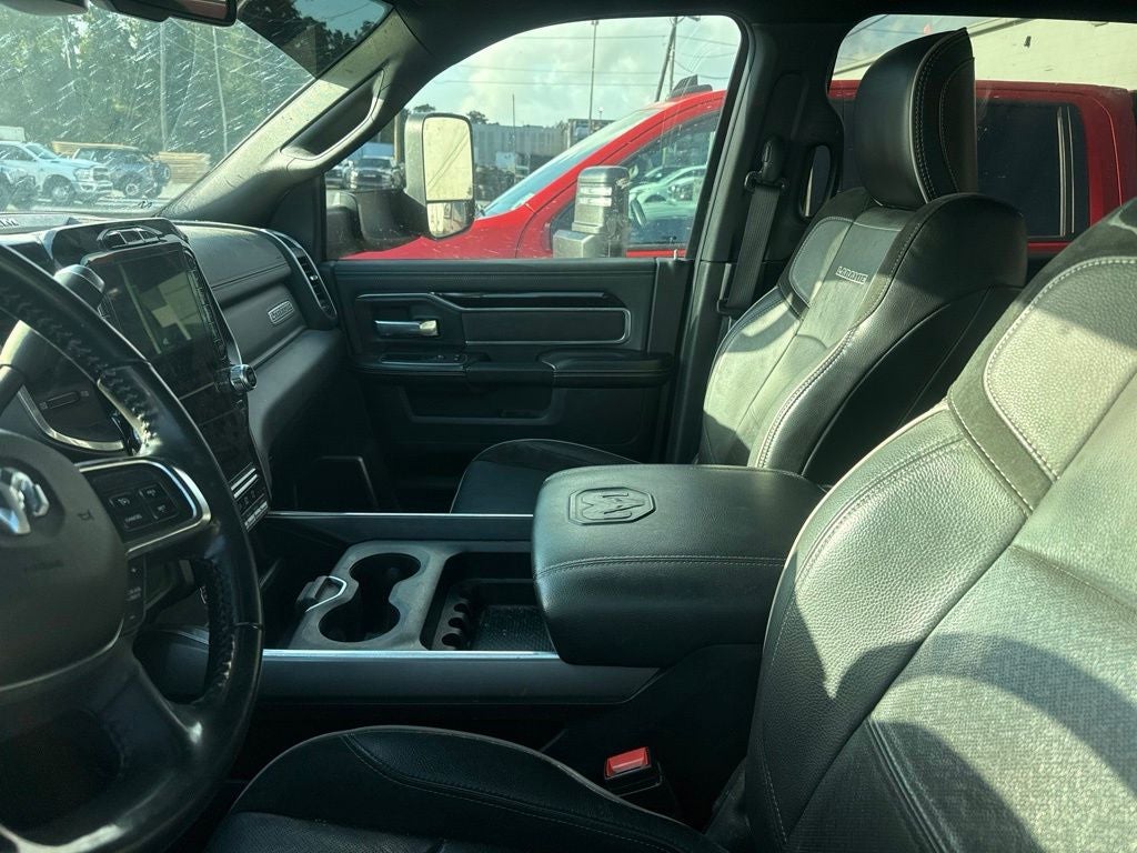 2021 RAM 3500 Laramie Crew Cab 4x4 8' Box