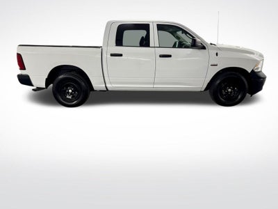 2020 RAM 1500 Classic Tradesman Crew Cab 4x2 5'7' Box