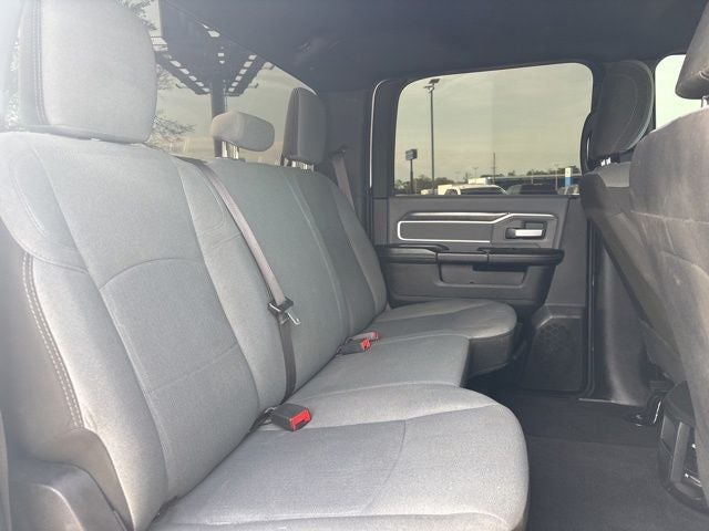 2021 RAM 2500 Big Horn Crew Cab 4x4 6'4' Box