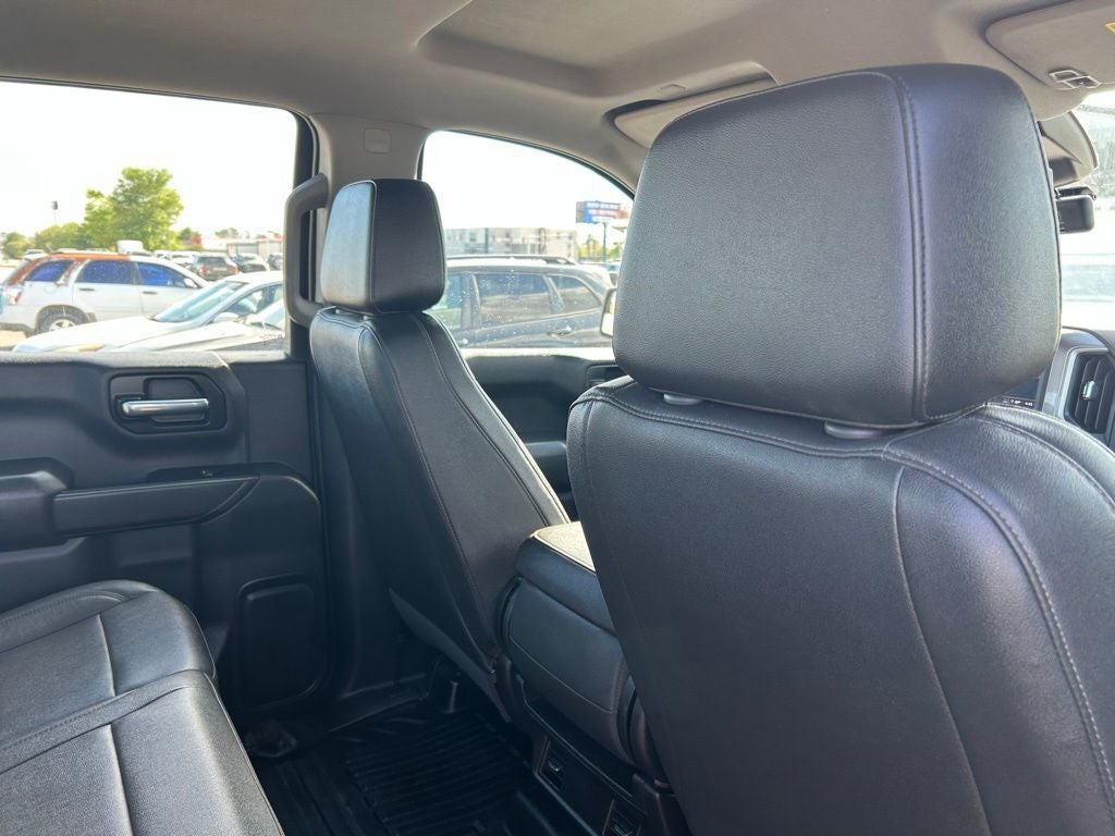 2023 Chevrolet Silverado 1500 4WD Crew Cab Short Bed WT