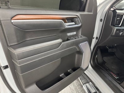 2025 GMC Sierra 1500 4WD Crew Cab Short Box Denali
