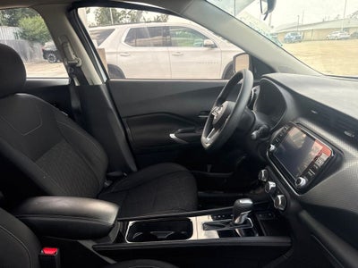 2023 Nissan Kicks SV Xtronic CVT