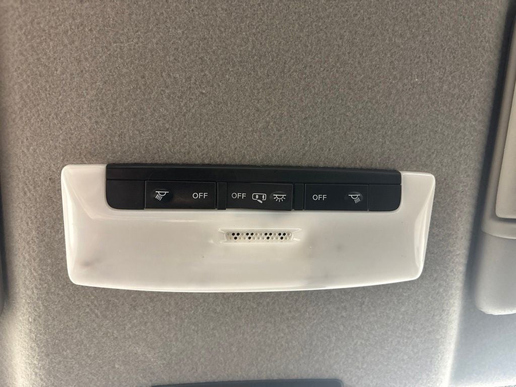 2023 Nissan Kicks SV Xtronic CVT