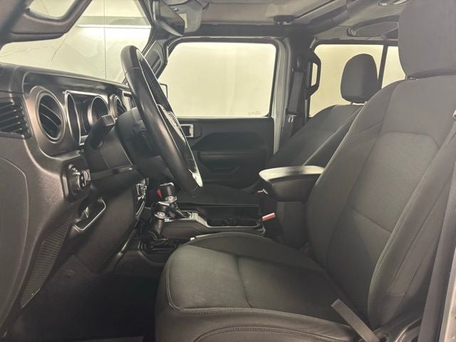 2022 Jeep Gladiator Willys