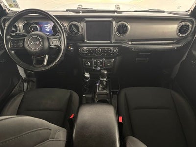 2022 Jeep Gladiator Willys