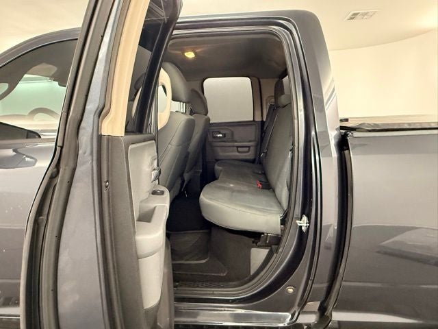 2018 RAM 1500 SLT