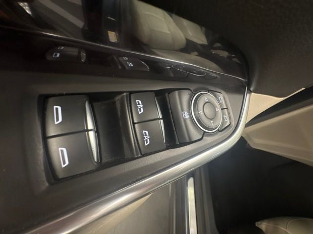 2021 Cadillac XT4 Luxury
