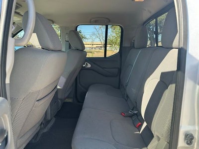 2015 Nissan Frontier SV