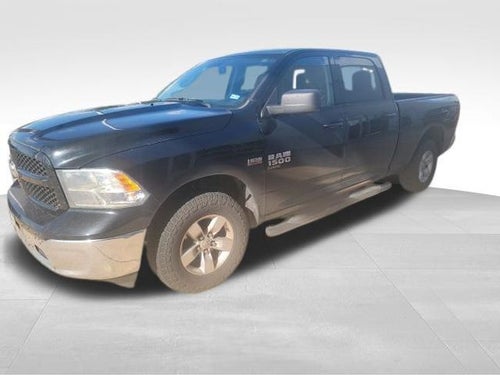 2021 RAM 1500 Classic SLT