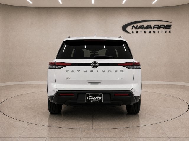 2025 Nissan Pathfinder SV
