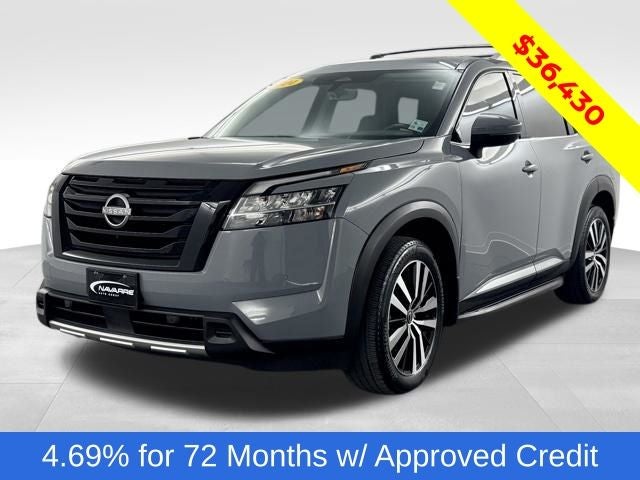 2024 Nissan Pathfinder Platinum