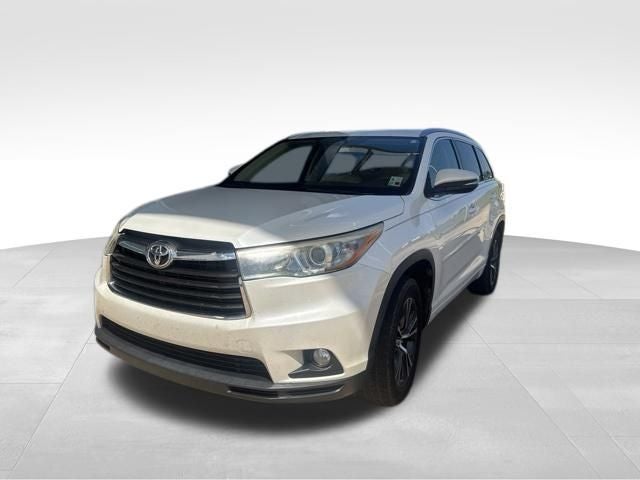 2016 Toyota Highlander XLE V6