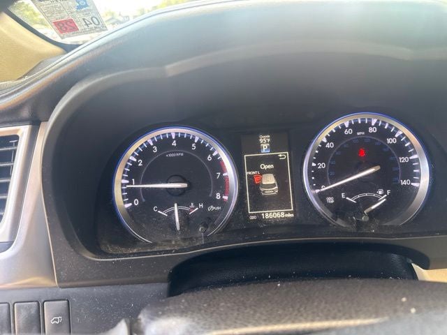 2016 Toyota Highlander XLE V6
