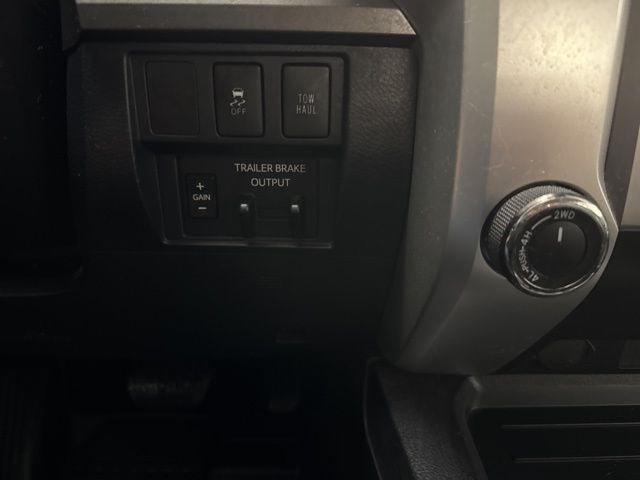 2018 Toyota Tundra SR5