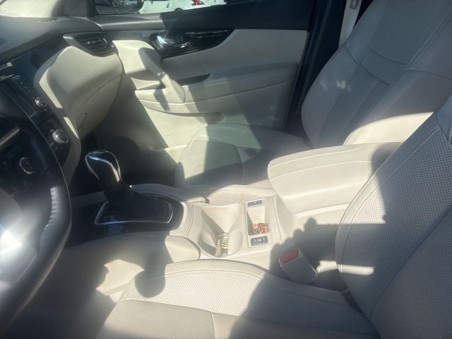 2021 Nissan Rogue Sport SL