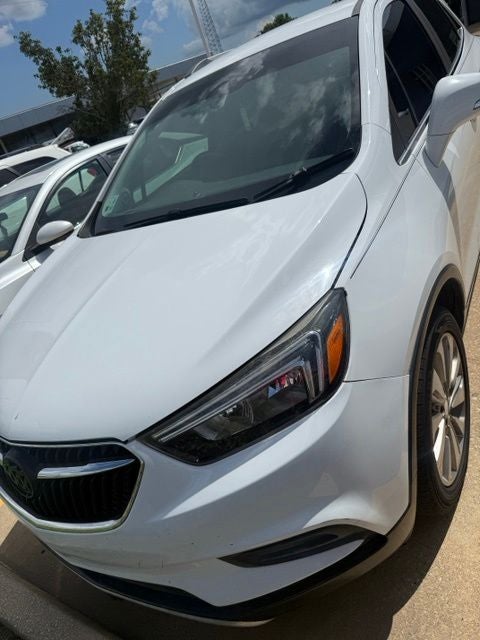 2018 Buick Encore Preferred — photo 2
