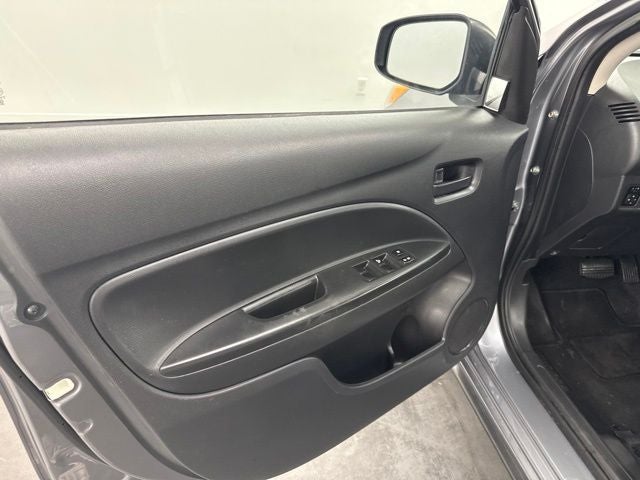 2023 Mitsubishi Mirage ES