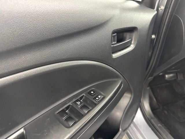 2023 Mitsubishi Mirage ES