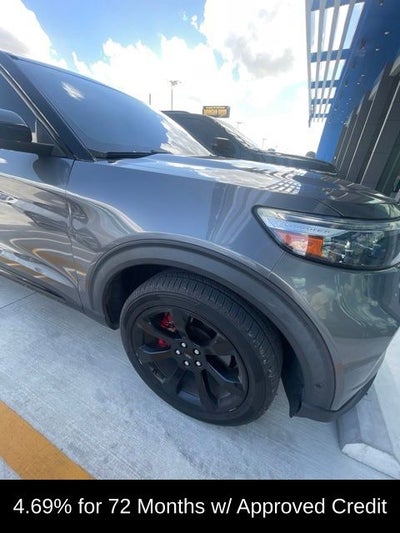 2022 Ford Explorer ST
