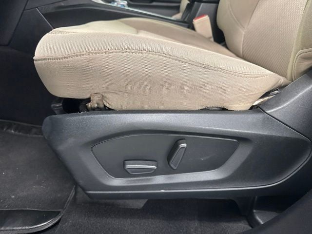 2021 Ford Explorer Base