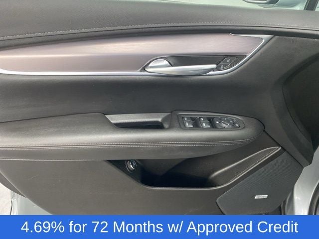 2023 Cadillac XT5 FWD Luxury