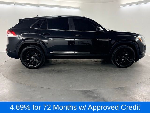 2025 Volkswagen Atlas Cross Sport 2.0T SE w/Technology