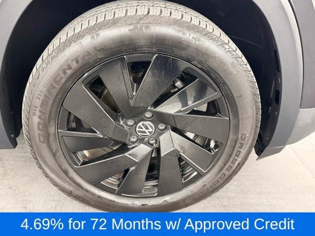 2025 Volkswagen Atlas Cross Sport 2.0T SE w/Technology
