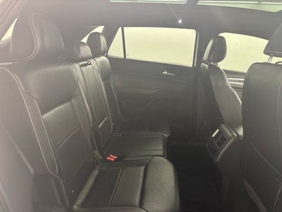 2022 Volkswagen Atlas Cross Sport 2.0T SE w/Technology