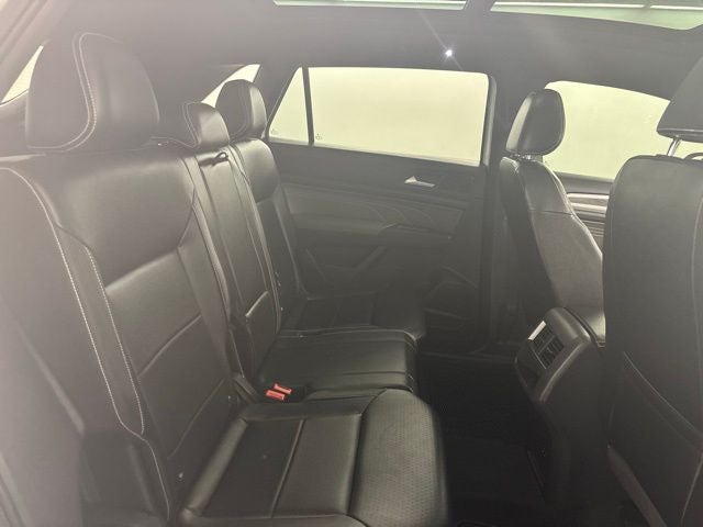 2022 Volkswagen Atlas Cross Sport 2.0T SE w/Technology