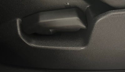 2022 Volkswagen Atlas Cross Sport 2.0T SE w/Technology