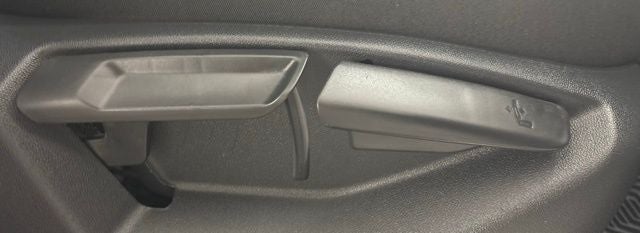 2022 Volkswagen Atlas Cross Sport 2.0T SE w/Technology