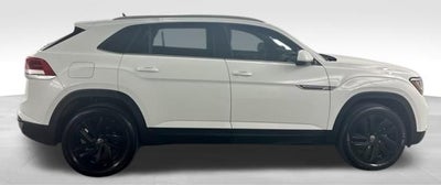 2022 Volkswagen Atlas Cross Sport 2.0T SE w/Technology
