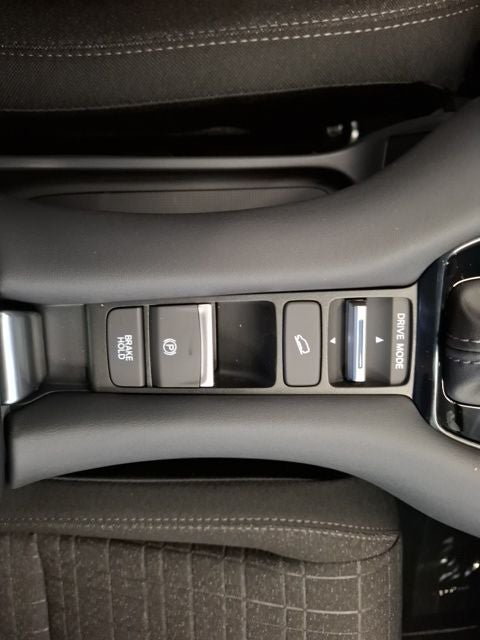 2027 Honda HR-V LX 2WD