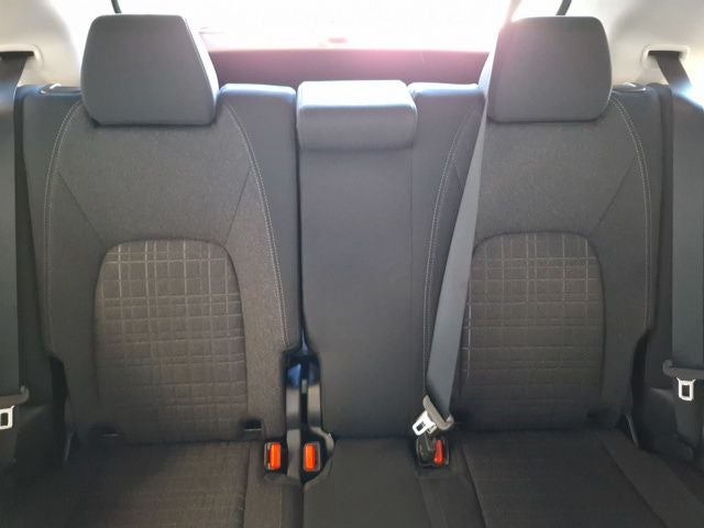 2027 Honda HR-V LX 2WD — photo 28