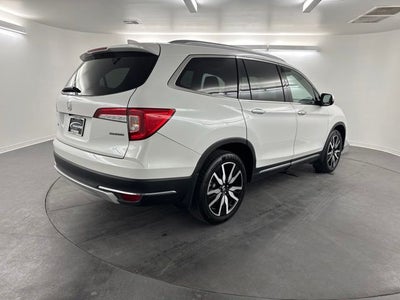 2022 Honda Pilot Touring 7-Passenger