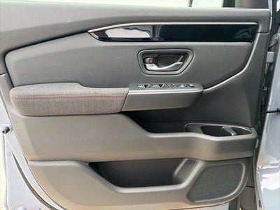 2025 Honda Pilot AWD SPORT